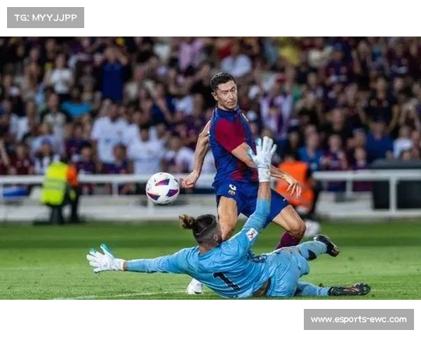 比利亚雷亚尔vs巴萨：领头羊客场挑战黑马